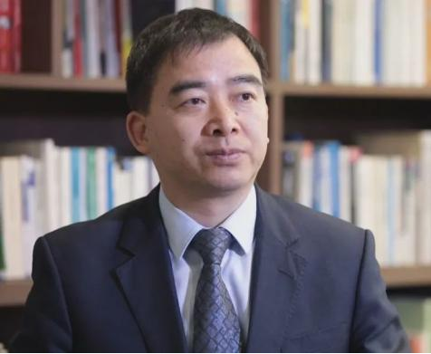 任一民